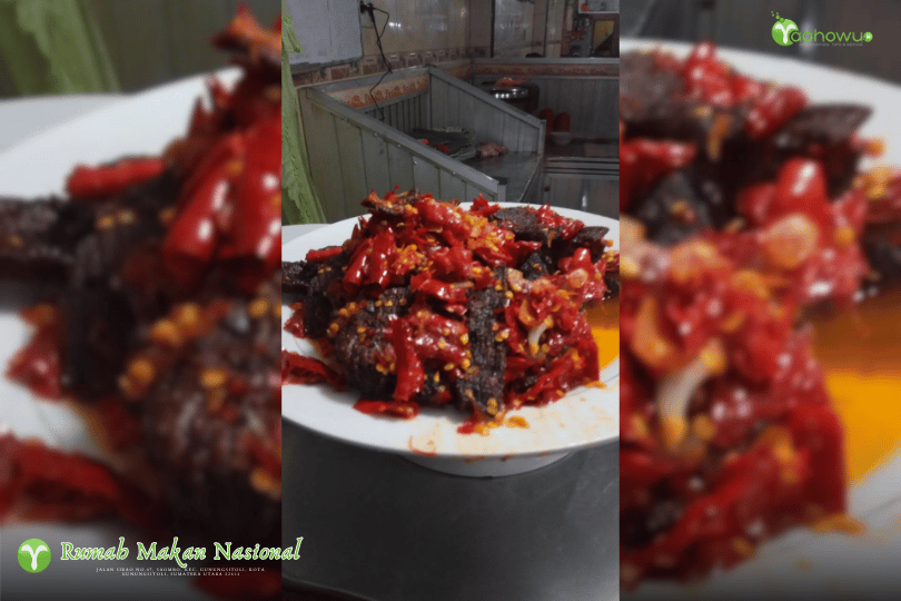 Rumah Makan Nasional - Tempat Makan Padang Halal dan Lezat di Tengah Kota